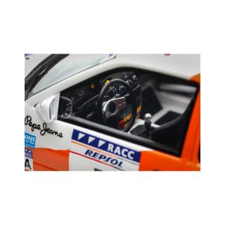 Ford Escort WRC Rallye Catalunya 1997 Carlos Sainz / Luis Moya OttO mobile 1:18 Resinemodell (Türen, Motorhaube... nicht zu öffnen!)